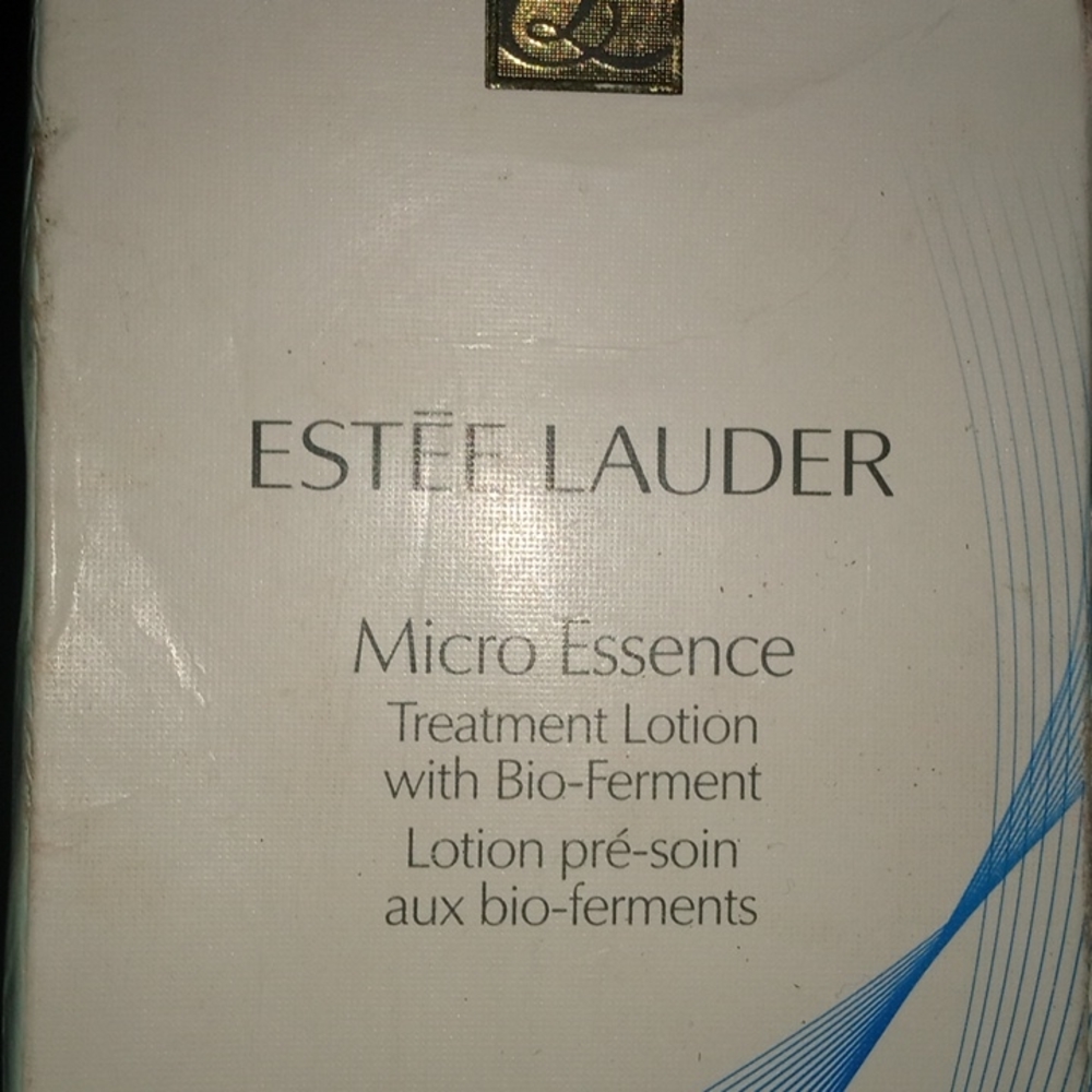 Estee Lauder lotion